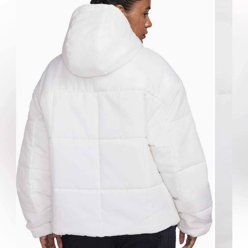 Nike NEW Spirtwesr classic therma fit hooded water repellant Puffer jacket - Picture 2 of 12